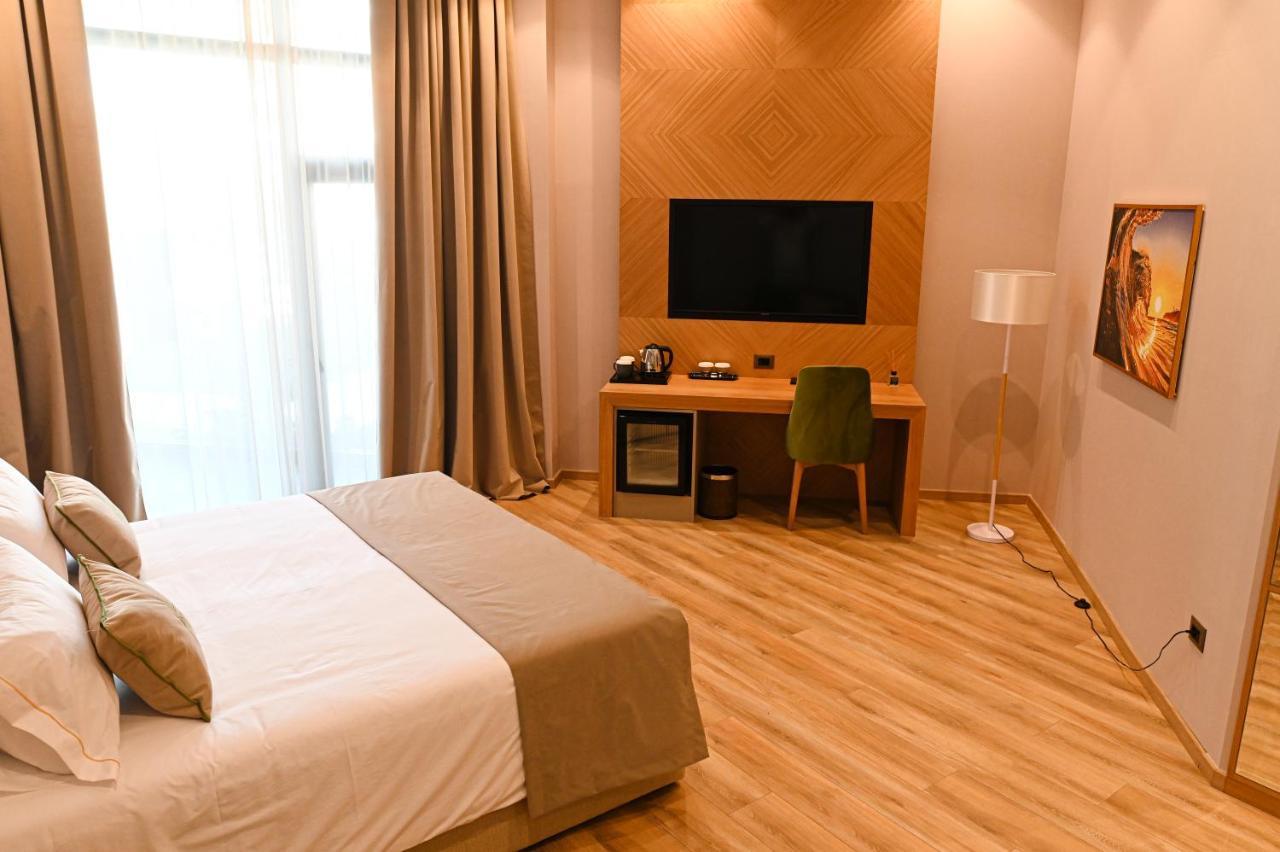 White Hill Hotel, Spa & Conferences Durrës Exteriér fotografie